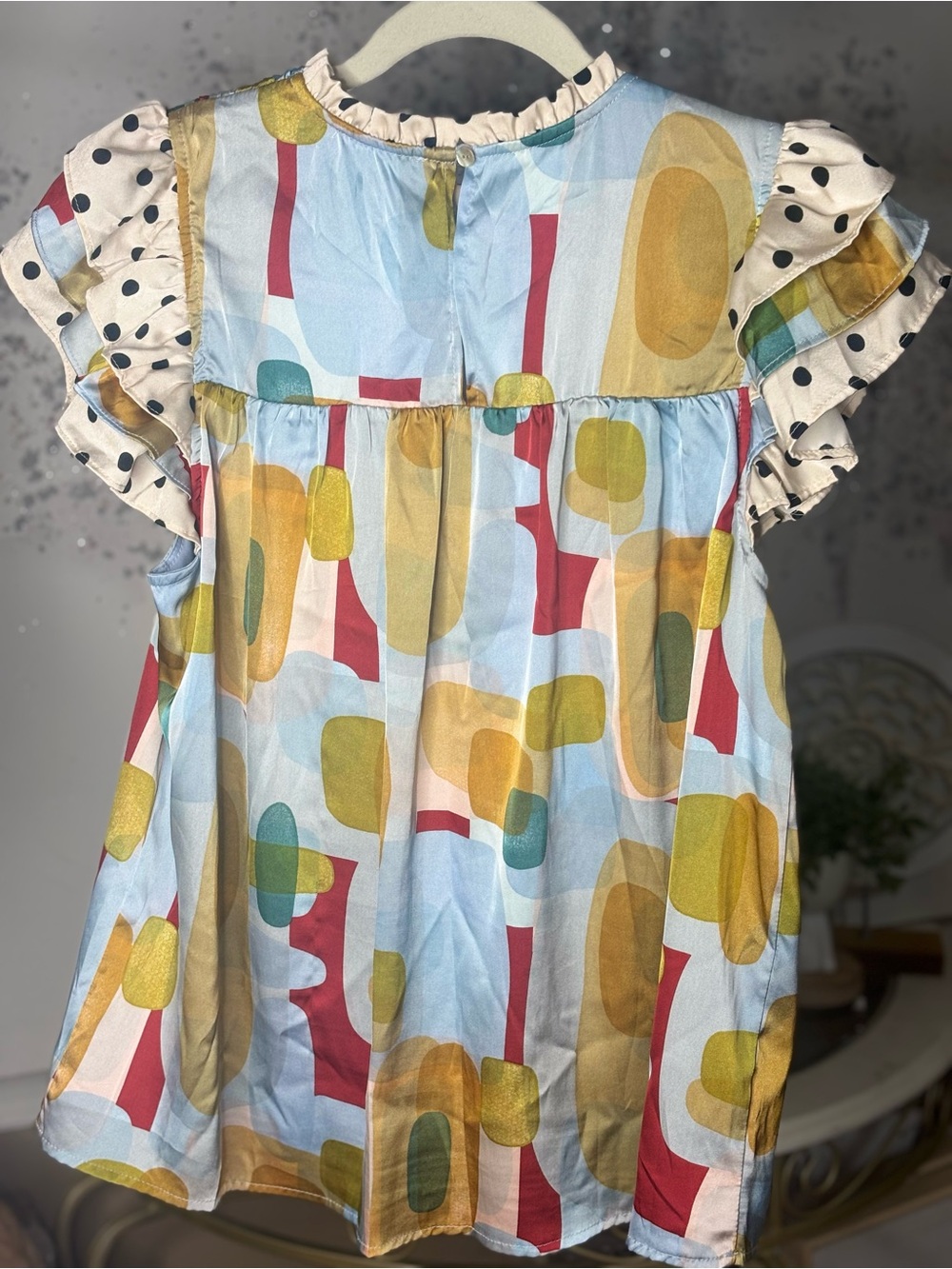 Women’s Multicolor Abstract Print Ruffle Blouse - Picture 4 of 5